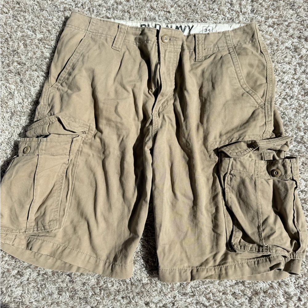 Old Navy Khaki shorts